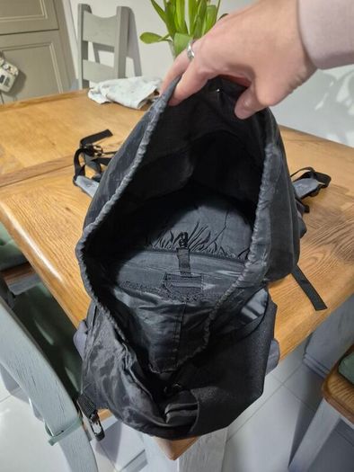 Backpack with rain cover
