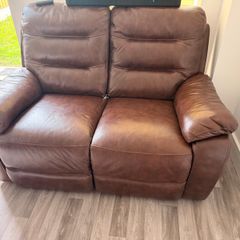 Recliner leather sofas