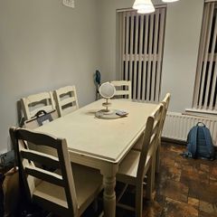 kitchen table and chairs