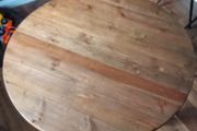 Round dining table