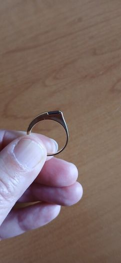 Gold ring