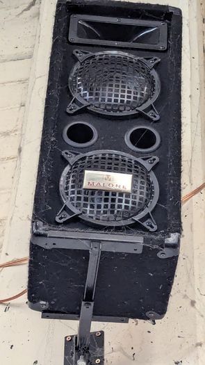 Omnitronic MP120 and Speakers