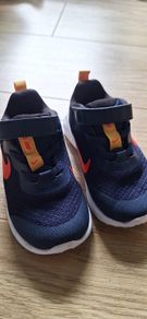 Infant Nike runners