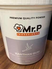 Xanthan gum powder