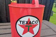 texaco oil can