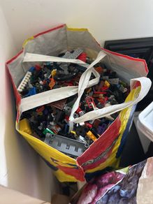 Mixed genuine Lego - 21kg eur90 for all or eur35 per 7kg bag