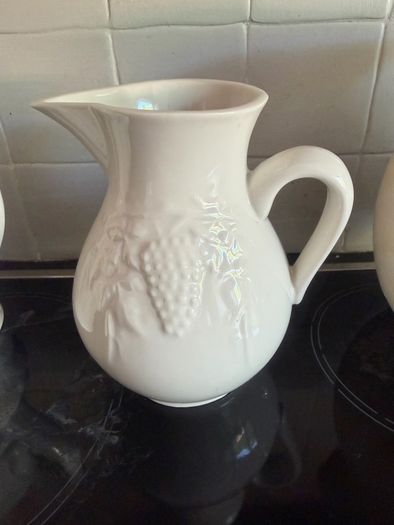 Kitchen Jugs x 3