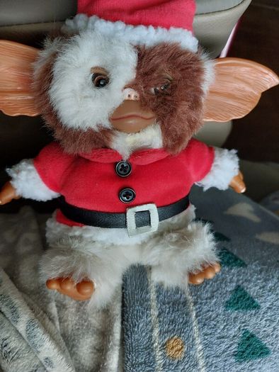 Gremlin Gizmo; Santa (1650)