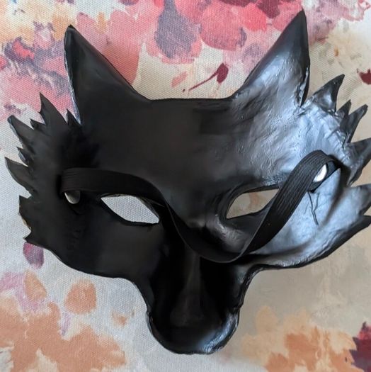 nice quality wolf mask . veru comfortable to wear.  no sweating. used once