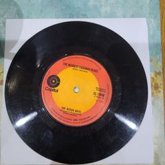 The Beach Boys Cottonfields 7 inch single