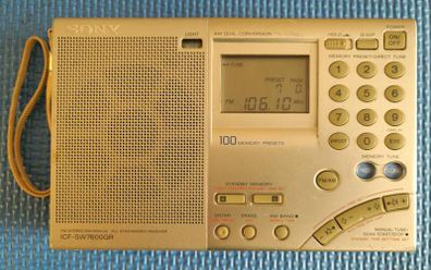 Sony ICF-SW7600GR World Band Receiver Radio, good working order.