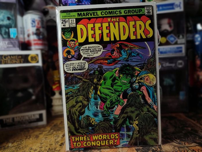 The Defenders ! Issue #27 ! Key Issue ! 1st Cameo Appearance of Starhawk ! Guardians Of The Galaxy Appearance ! Hot Copy ! Bronze Age Comic from 1975 ! by Marvel !