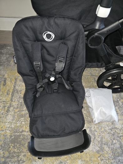EXTREMELLY GOOD condition Bugaboo Fox 3 with Free car seat adapters