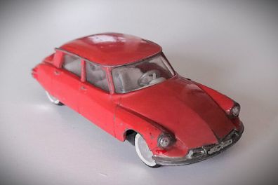 Diecast Vintage Corgi Toys Citroen DS19 Red - Good Original Condition/No Box