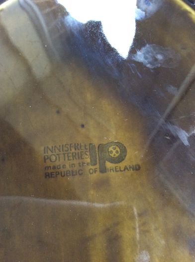 Innisfree Potteries Cabbage Leaf Shaped Plates