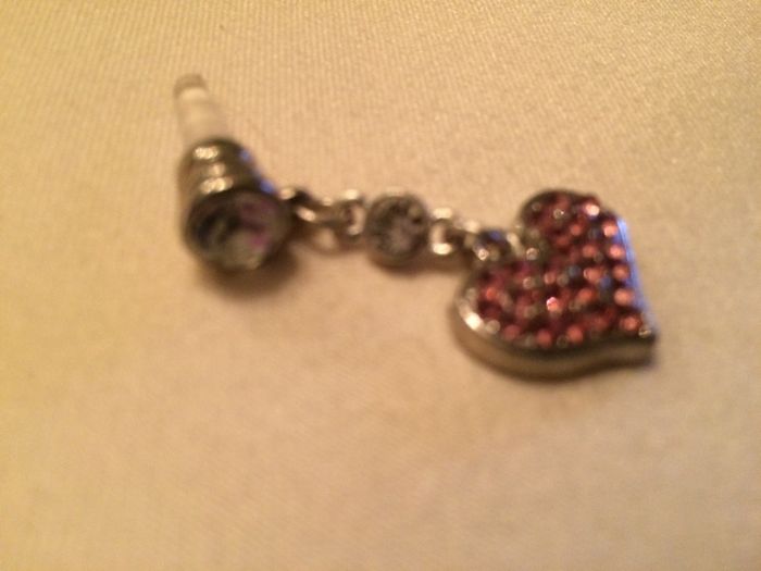 Brand new pink diamond heart phone charm