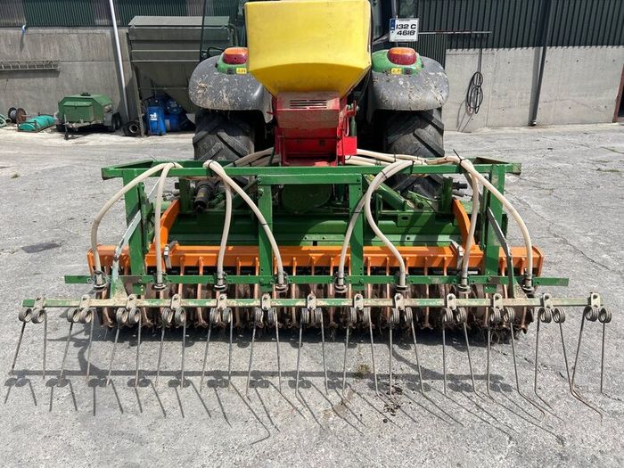 Power harrow
