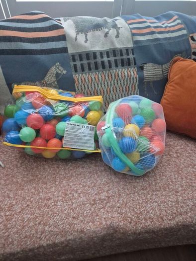 play pen balls