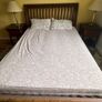 Queen size bed Image 10