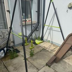2 Unit Swing and Seesaw Set + Babyseat