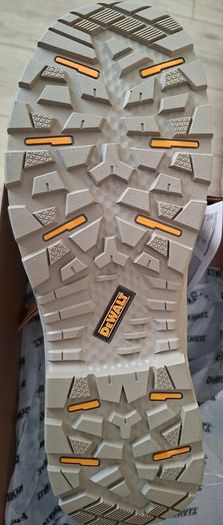 Dewalt boots