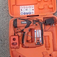 Paslode IM65A F16 angled second-fix nail gun