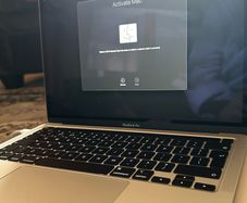 Macbook
