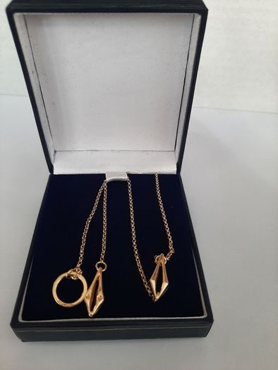 New 10kt gold pendant and chain