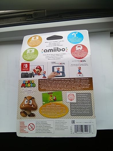 Nintendo Amiibo Super Mario Goomba