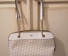 DKNY White and gold shoulder bag new