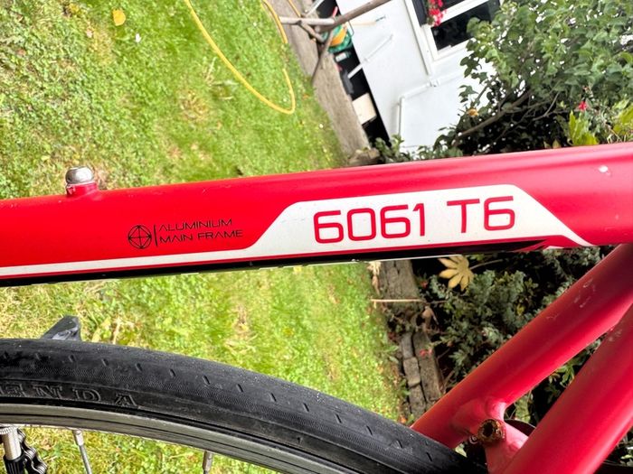 Carrera Zelos Road Bike - 52cm Frame