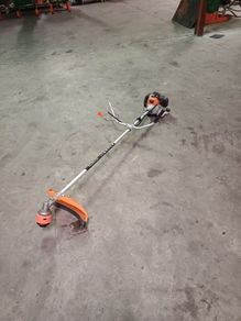 Kushiro 52cc Petrol Strimmer