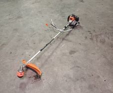 Kushiro 52cc Petrol Strimmer