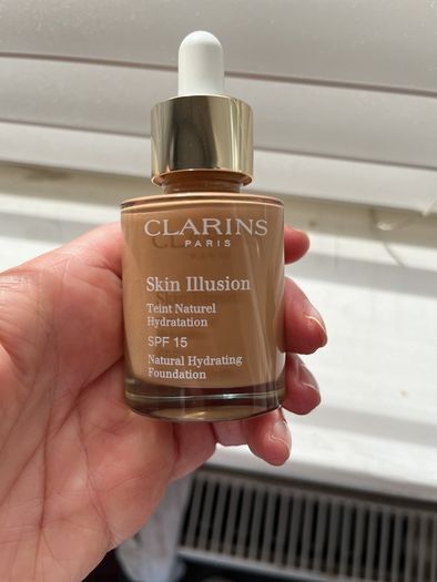 Clarins Skin Illusion foundation