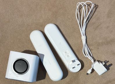 Ubiquiti AmpliFi HD Kit Home Mesh WiFi System AFI-HD-UK