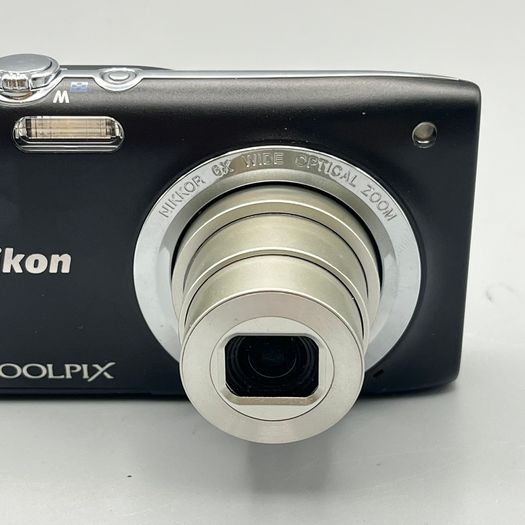 Nikon COOLPIX S2700 16MP Digital Camera Black - Boxed - Full Kit Nr Mint