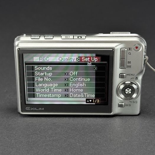 Casio Exilim EX-S880 digital camera