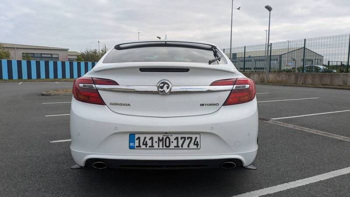 Vauxhall Insignia SRi VX-Line BiTurbo