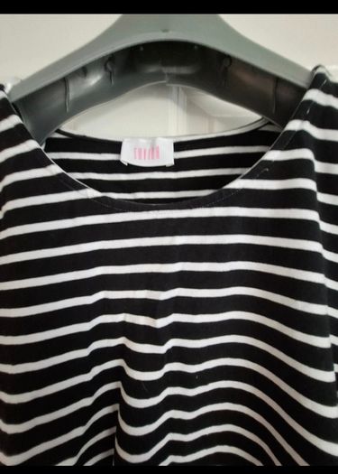 Maternity clothes bundle