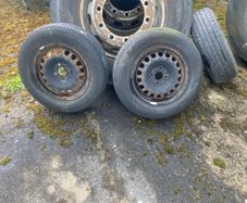 trailer wheels