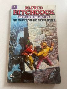 The Mystery of the Silver Spider (Alfred Hitchcock & The Three Investigators)