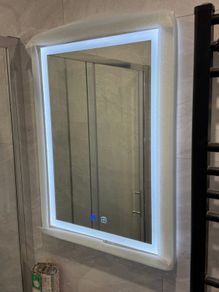Brand New Tema Valentino Bathroom Mirror
