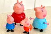 Peppa Pig Peppa's Adventures Peppa's Family Figure 4-Pack, Ages 3 and Up