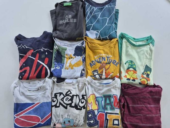 Large bundle boys clothes 3 to 4 years