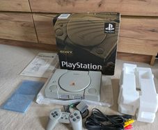 Playstation  1 SCPH-1000 console