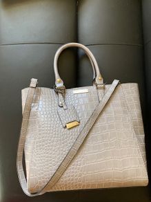 Carvela Kurt Geiger handbag. New. Grey.