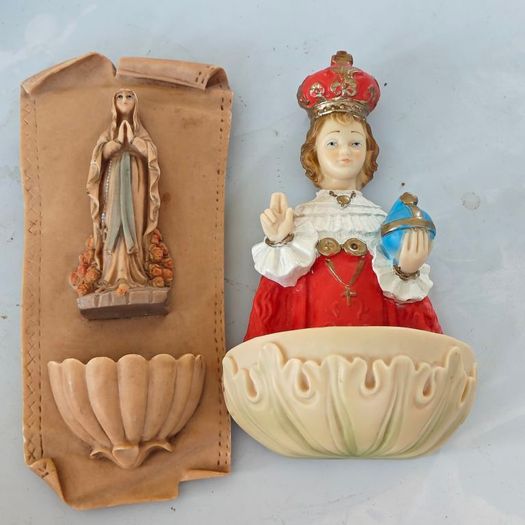 Pair of Holy Water fonts, Child of Prague and Our Lady, devotional item,