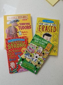 Childrens Books (4)