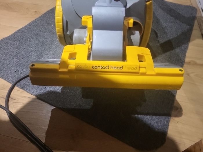 Dyson DC08 Vacuum Cleaner