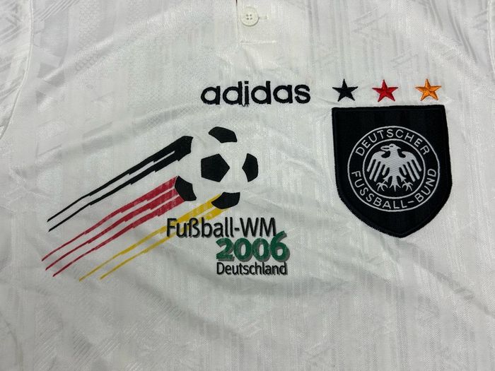 Genuine Vintage 1996 Germany Home Jersey Shirt Mens Small